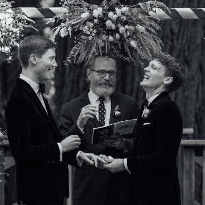 Hunter Doohan Is Married To His Now Husband Fielder Jewett & The Wedding Pictures Are Adorable
