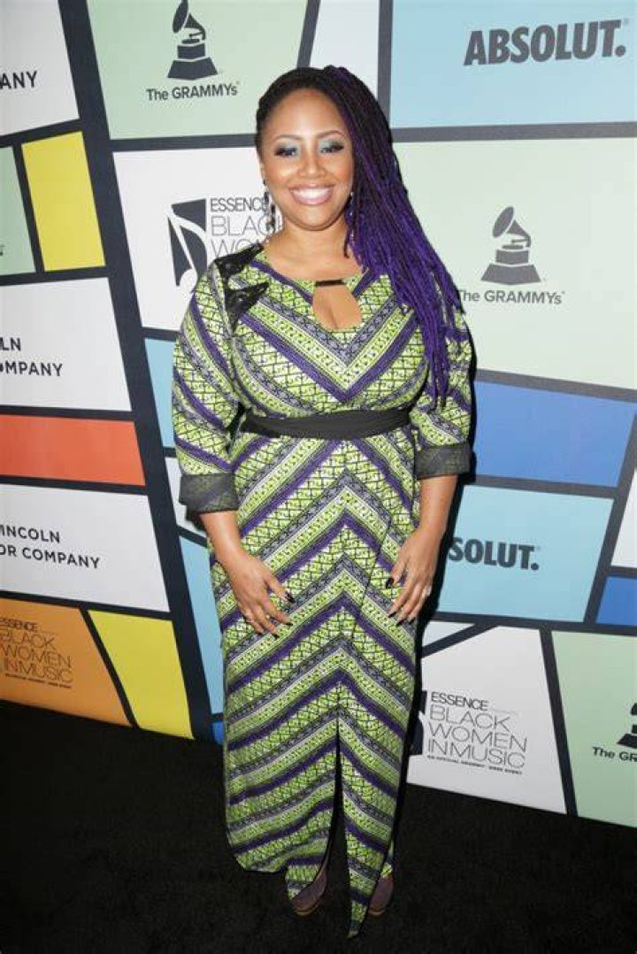 Lalah Hathaway Height, Weight, Net Worth, Age, Birthday, Wikipedia, Who, Instagram, Biography