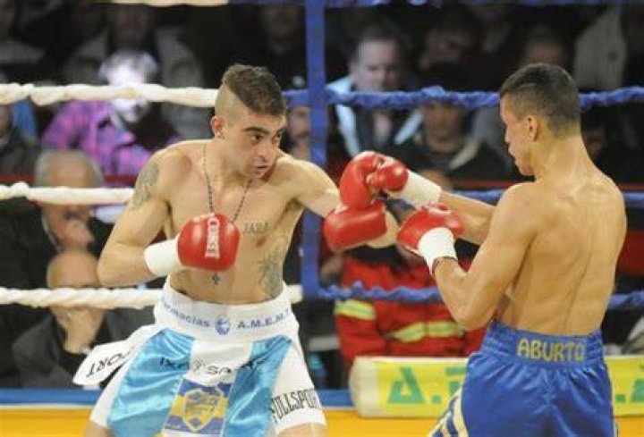 
Who Is Matias Carlos Adrian Rueda? Wife & Family Of The Argentine Boxer 